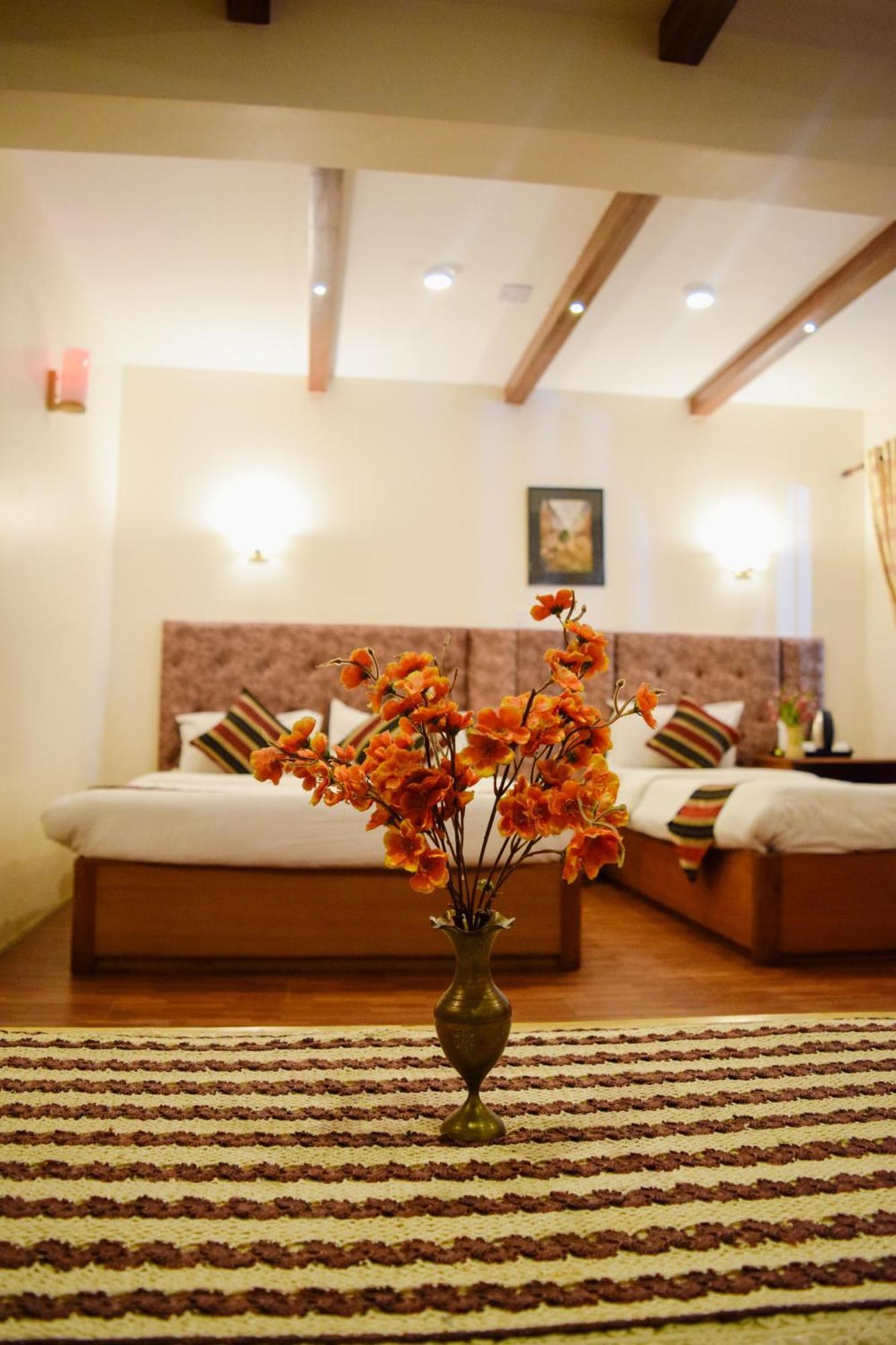 Kathmandu Prince Hotel Dış mekan fotoğraf