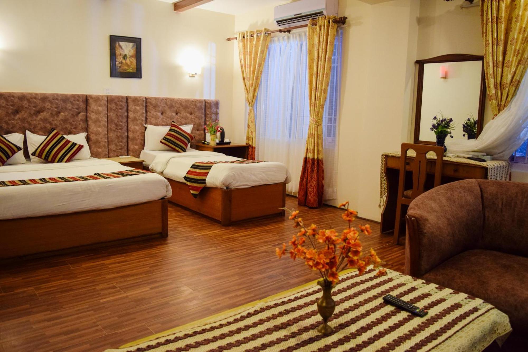 Kathmandu Prince Hotel Dış mekan fotoğraf