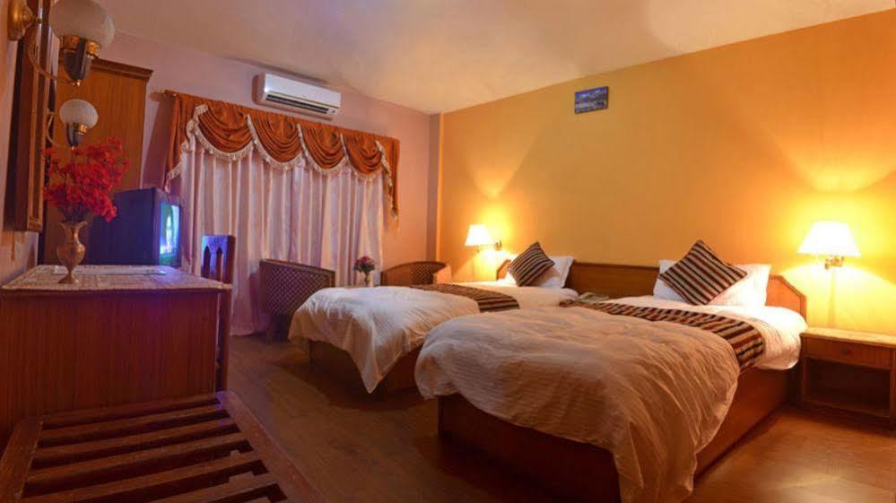 Kathmandu Prince Hotel Dış mekan fotoğraf
