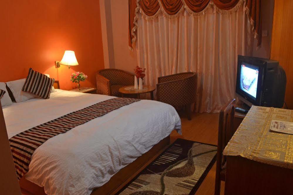 Kathmandu Prince Hotel Dış mekan fotoğraf